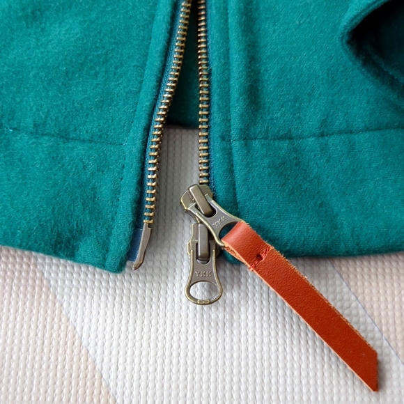 LL.Beans Signature Chamois Zip Shirt/Jacket: Women Medium - Picture 3 of 10